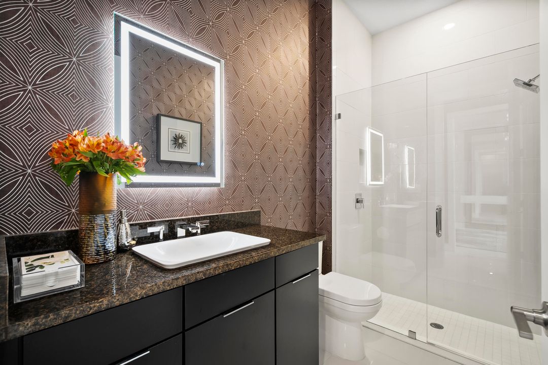 En Venta: $975,000 (3 camas, 3 baños, 3095 Pies cuadrados)