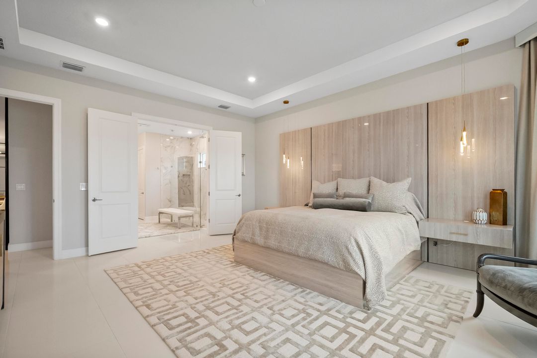 En Venta: $975,000 (3 camas, 3 baños, 3095 Pies cuadrados)