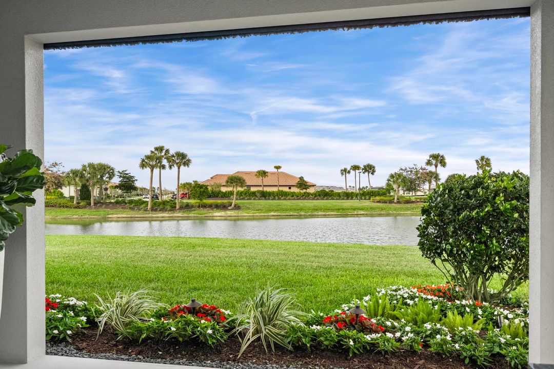 En Venta: $975,000 (3 camas, 3 baños, 3095 Pies cuadrados)