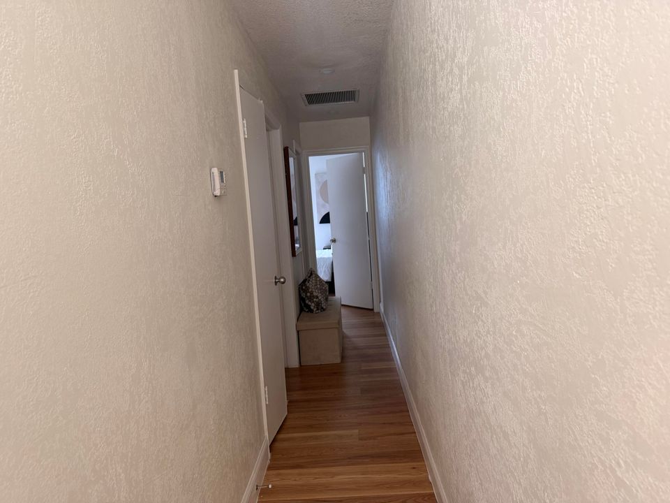 En Renta: $2,200 (2 camas, 1 baños, 1277 Pies cuadrados)