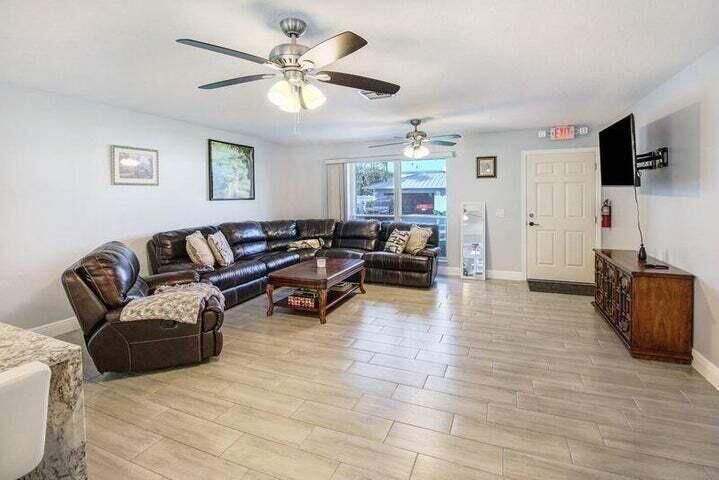 В аренду: $5,400 (3 спален, 2 ванн, 1850 Квадратных фут)