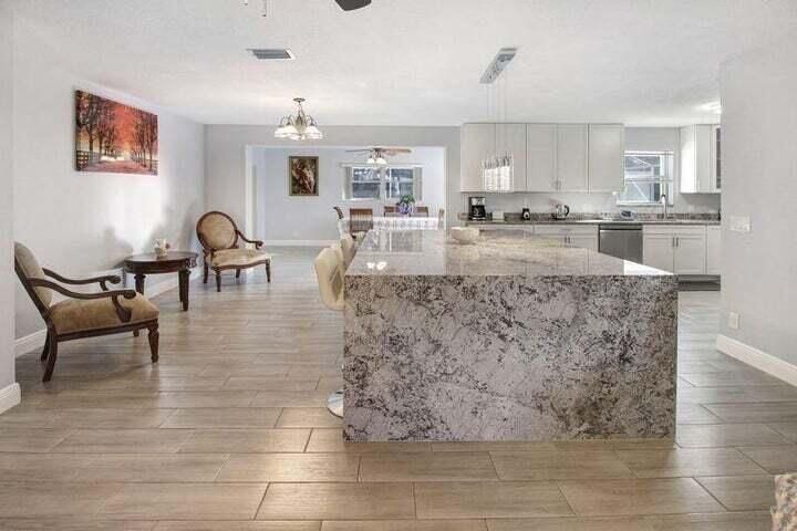 В аренду: $5,400 (3 спален, 2 ванн, 1850 Квадратных фут)