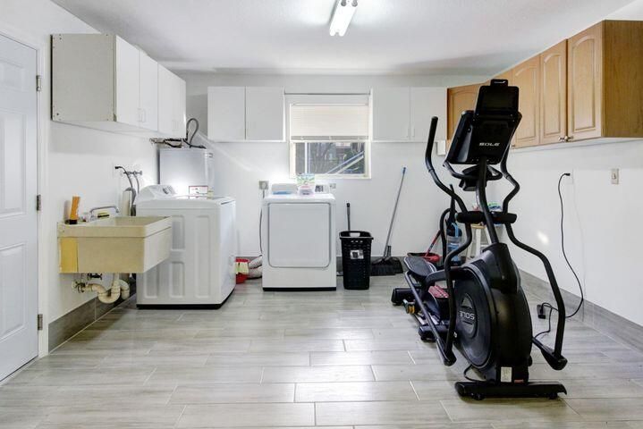 В аренду: $5,400 (3 спален, 2 ванн, 1850 Квадратных фут)