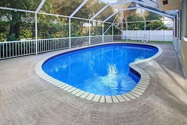 В аренду: $5,400 (3 спален, 2 ванн, 1850 Квадратных фут)