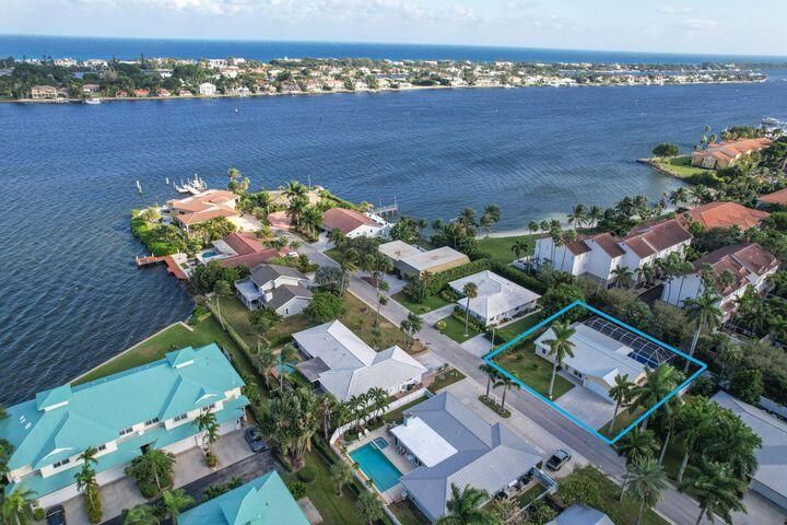 В аренду: $5,400 (3 спален, 2 ванн, 1850 Квадратных фут)