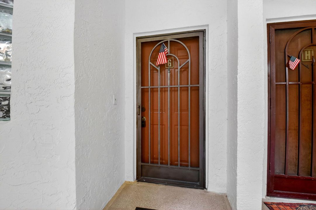 For Sale: $245,000 (3 beds, 2 baths, 1431 Square Feet)