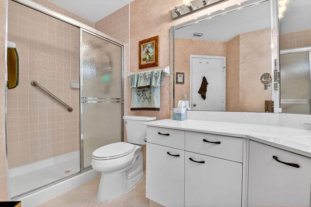 For Sale: $245,000 (3 beds, 2 baths, 1431 Square Feet)