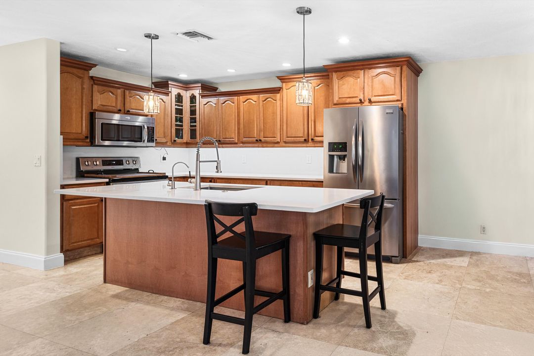 For Sale: $695,000 (4 beds, 2 baths, 2139 Square Feet)