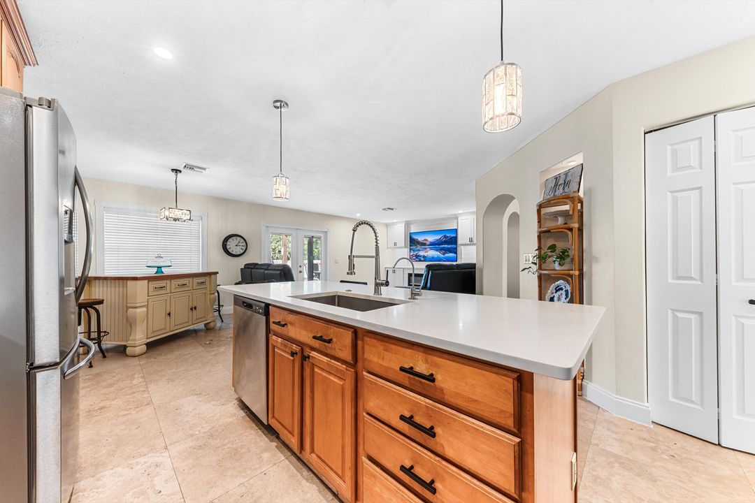 For Sale: $695,000 (4 beds, 2 baths, 2139 Square Feet)