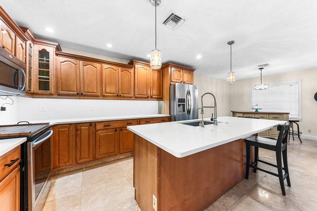 For Sale: $695,000 (4 beds, 2 baths, 2139 Square Feet)