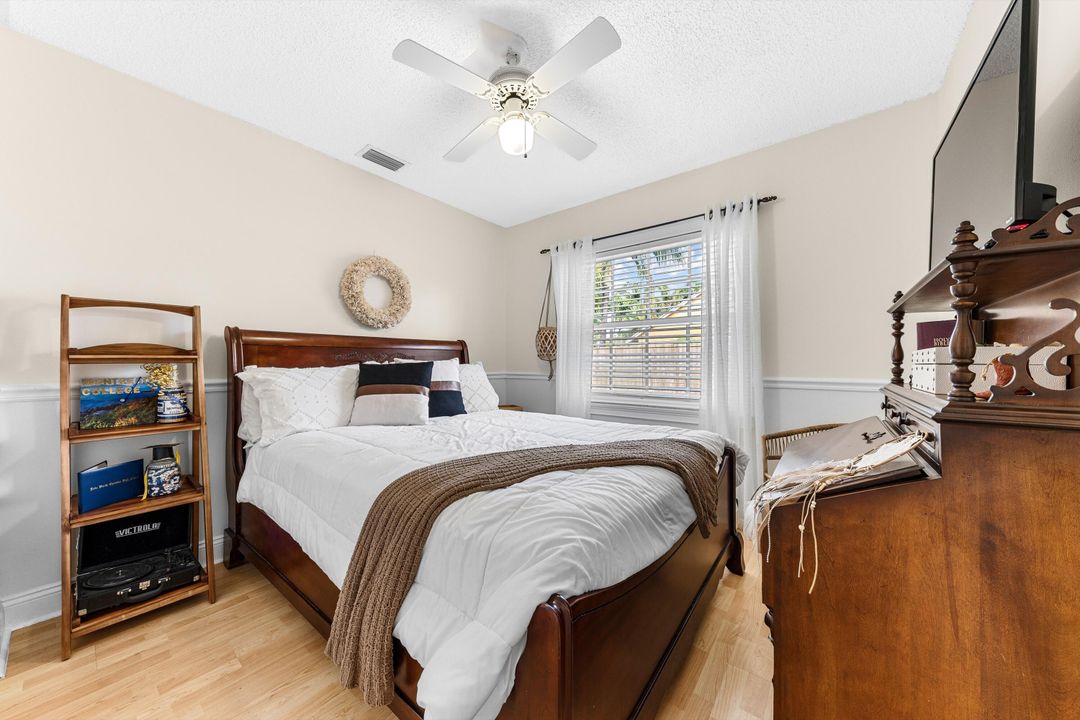 For Sale: $695,000 (4 beds, 2 baths, 2139 Square Feet)