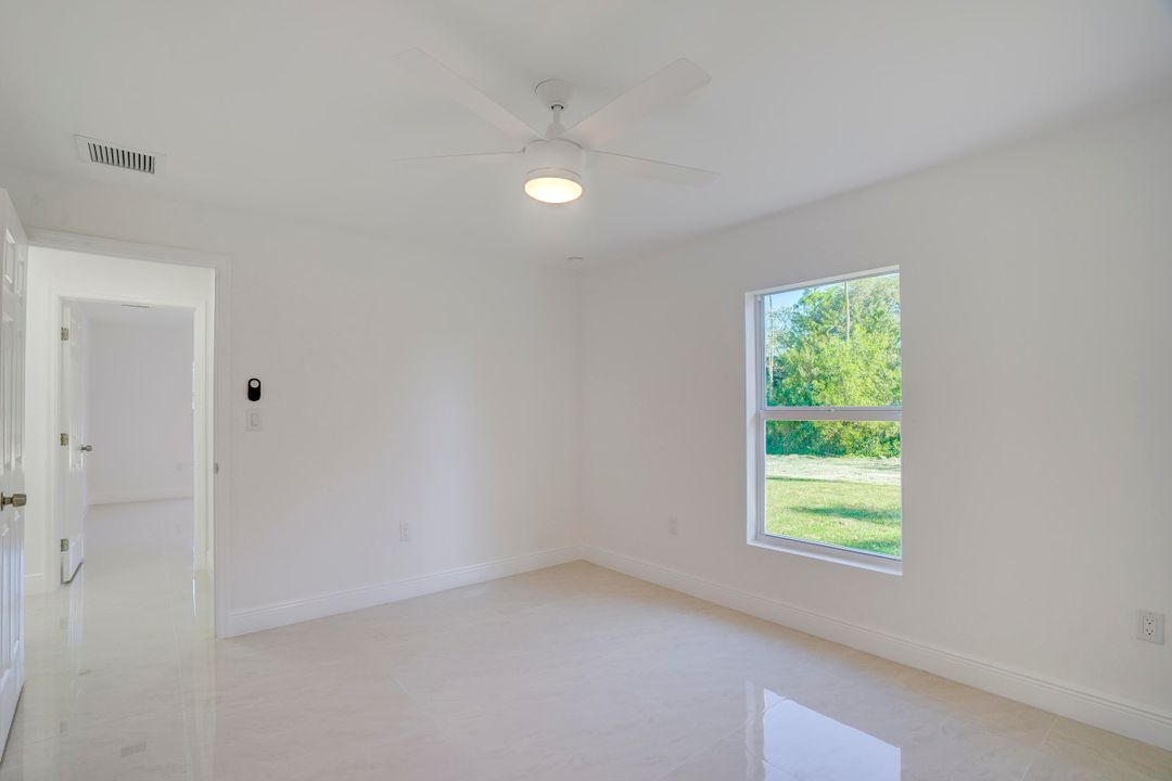 待售: $830,000 (4 贝兹, 3 浴室, 2160 平方英尺)