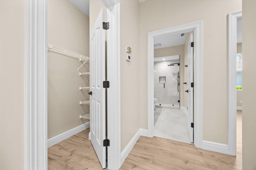 На продажу: $649,000 (3 спален, 2 ванн, 2355 Квадратных фут)