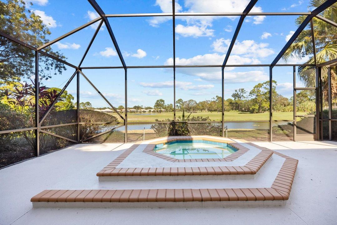 На продажу: $649,000 (3 спален, 2 ванн, 2355 Квадратных фут)