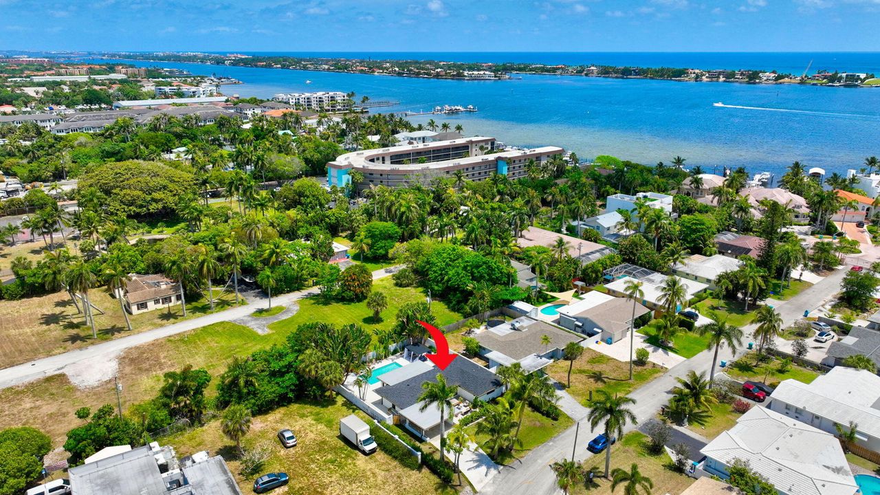 En Venta: $769,000 (3 camas, 2 baños, 1698 Pies cuadrados)