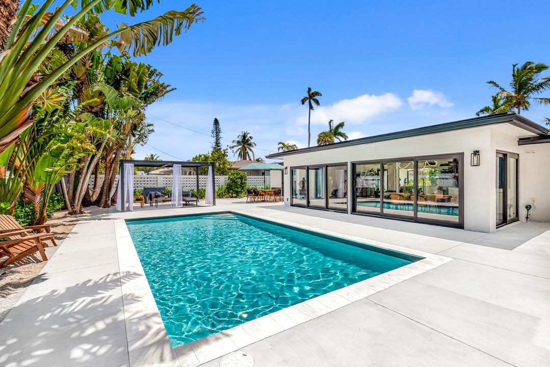 En Venta: $769,000 (3 camas, 2 baños, 1698 Pies cuadrados)