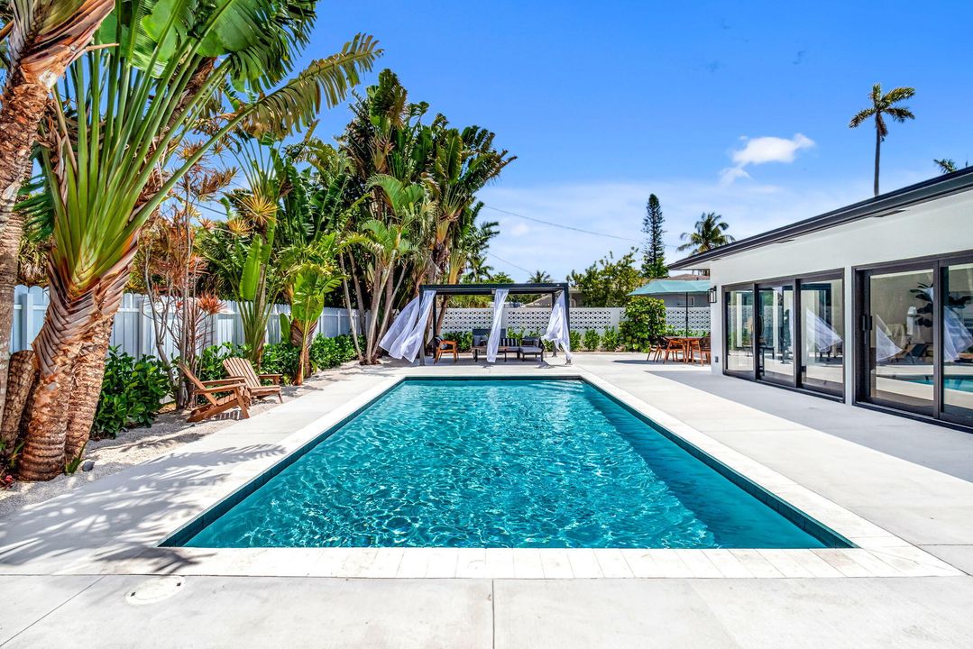 En Venta: $769,000 (3 camas, 2 baños, 1698 Pies cuadrados)