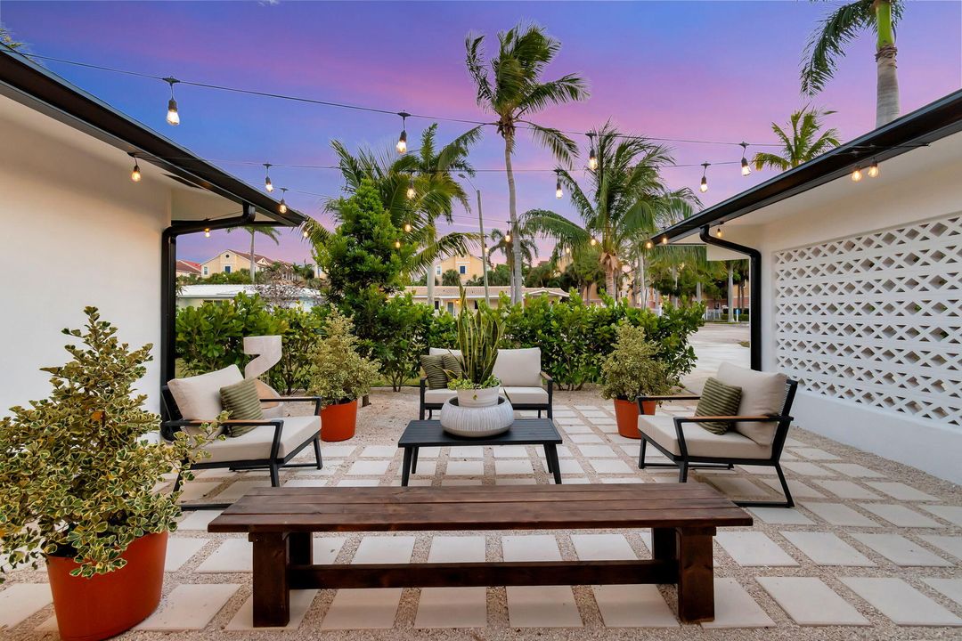 En Venta: $769,000 (3 camas, 2 baños, 1698 Pies cuadrados)