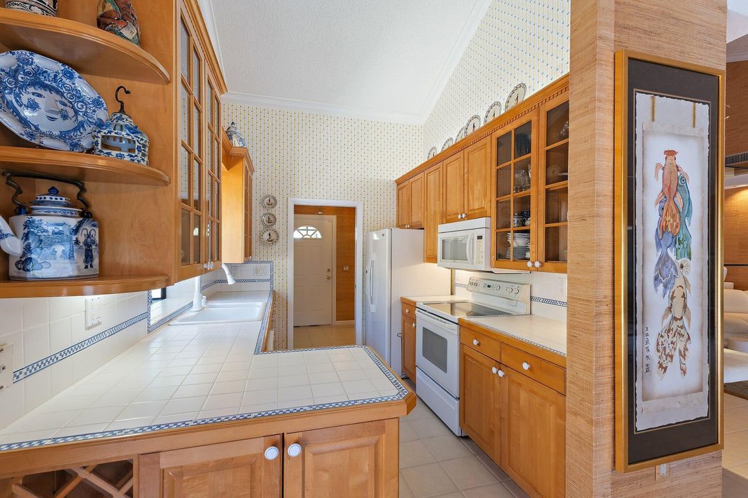 En Venta: $999,000 (3 camas, 2 baños, 1889 Pies cuadrados)