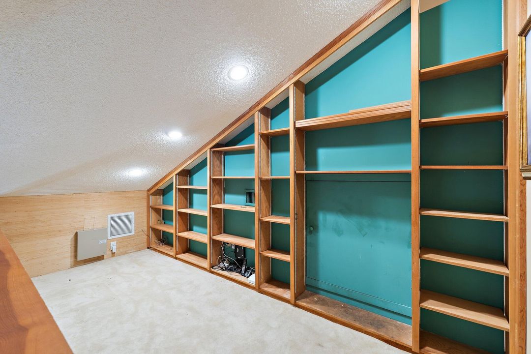 En Venta: $999,000 (3 camas, 2 baños, 1889 Pies cuadrados)