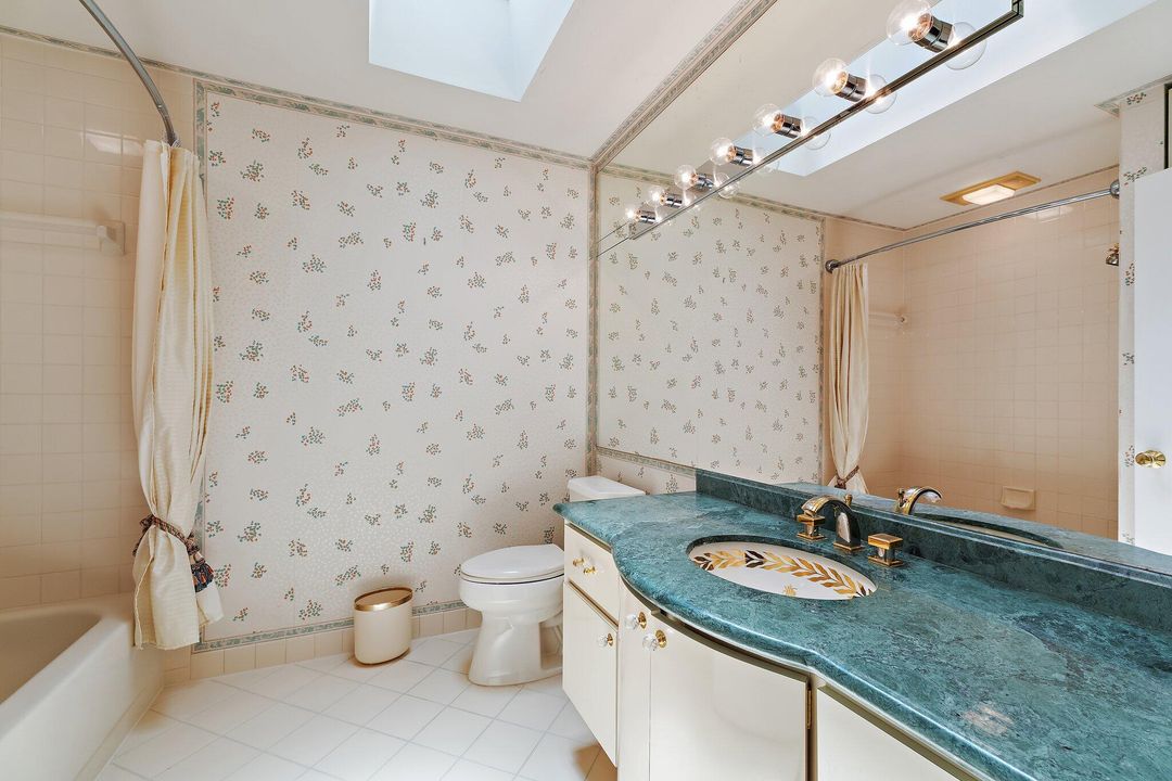 En Venta: $999,000 (3 camas, 2 baños, 1889 Pies cuadrados)