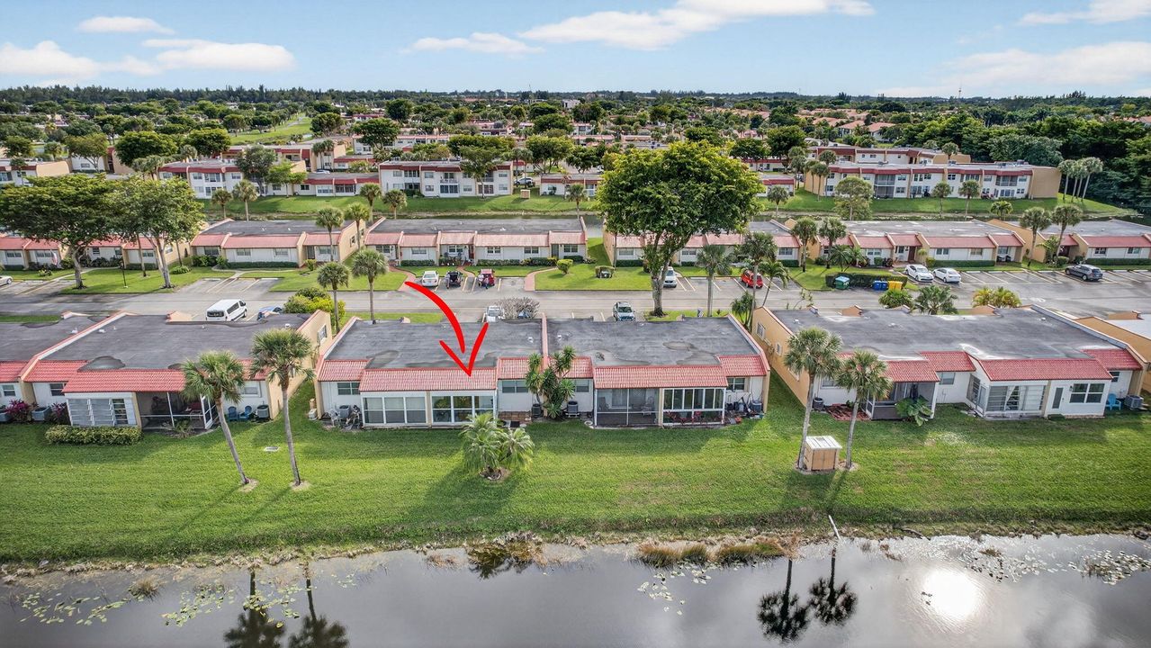 For Sale: $214,500 (2 beds, 2 baths, 854 Square Feet)