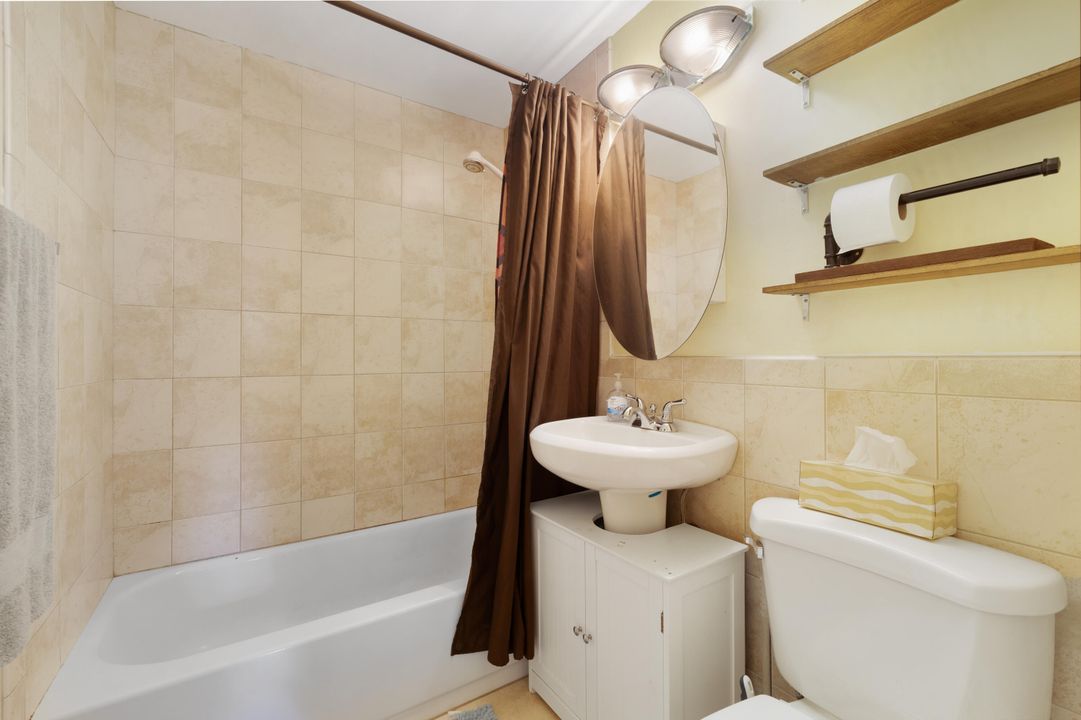 En Venta: $515,000 (3 camas, 2 baños, 1502 Pies cuadrados)