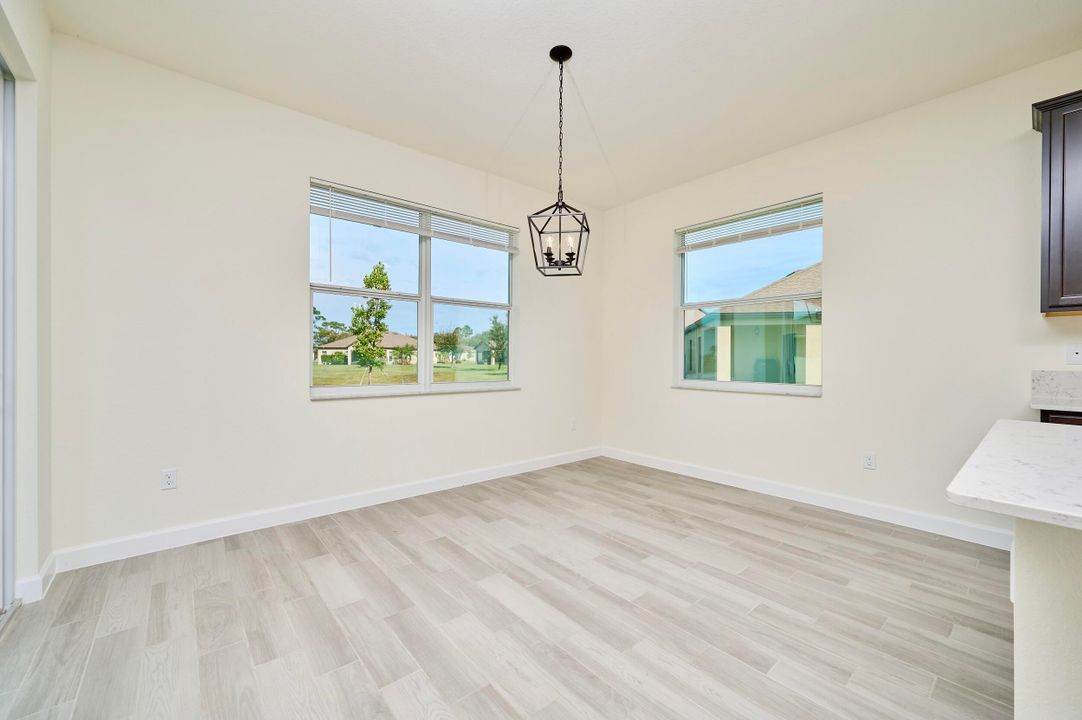 En Renta: $2,900 (3 camas, 2 baños, 1915 Pies cuadrados)