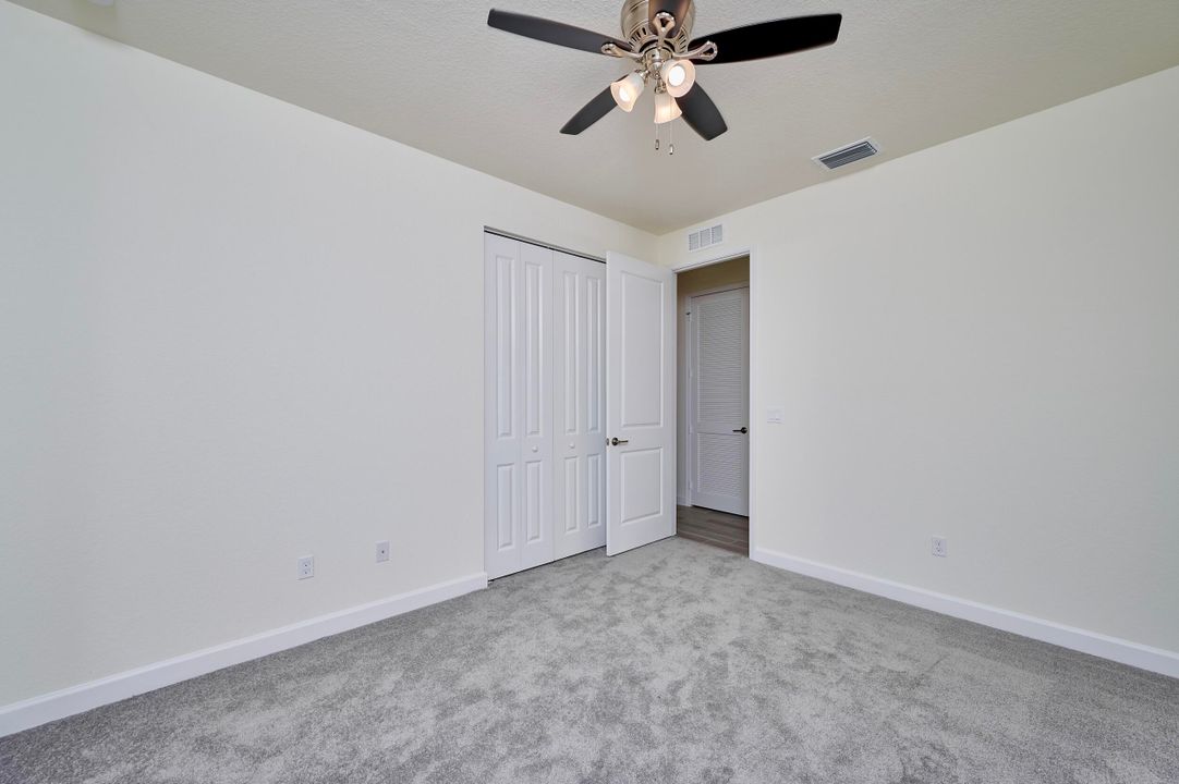 En Renta: $2,900 (3 camas, 2 baños, 1915 Pies cuadrados)