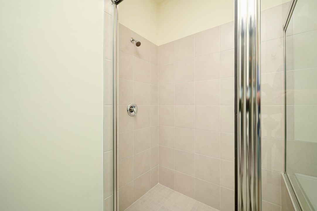 En Renta: $2,900 (3 camas, 2 baños, 1915 Pies cuadrados)