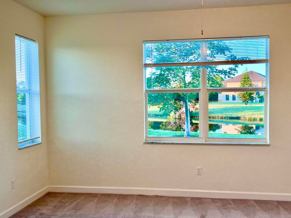 En Renta: $2,900 (3 camas, 2 baños, 1915 Pies cuadrados)