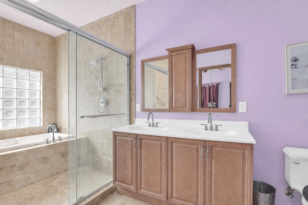 En Venta: $1,500,000 (3 camas, 2 baños, 2065 Pies cuadrados)