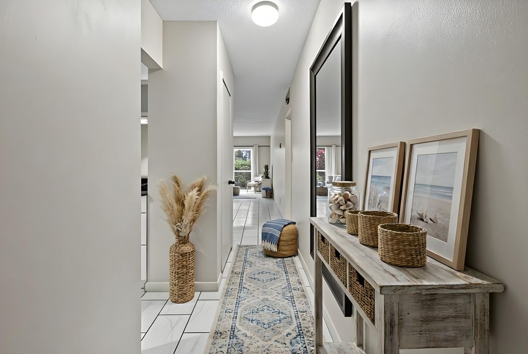 待售: $215,000 (1 贝兹, 1 浴室, 861 平方英尺)