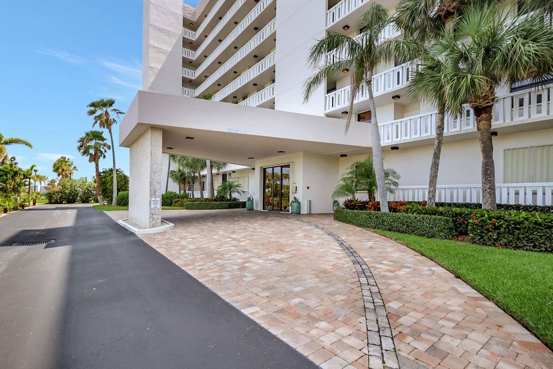 出租: $4,500 (2 贝兹, 2 浴室, 1251 平方英尺)