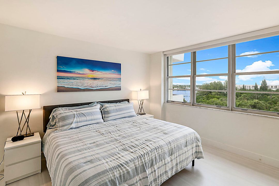 На продажу: $585,000 (2 спален, 2 ванн, 1031 Квадратных фут)