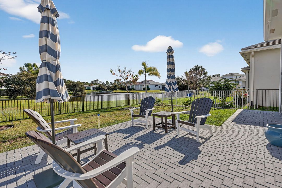 На продажу: $500,000 (3 спален, 2 ванн, 1724 Квадратных фут)