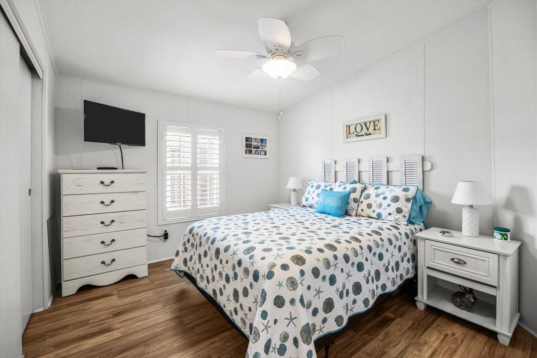 En Venta: $249,000 (2 camas, 2 baños, 1221 Pies cuadrados)