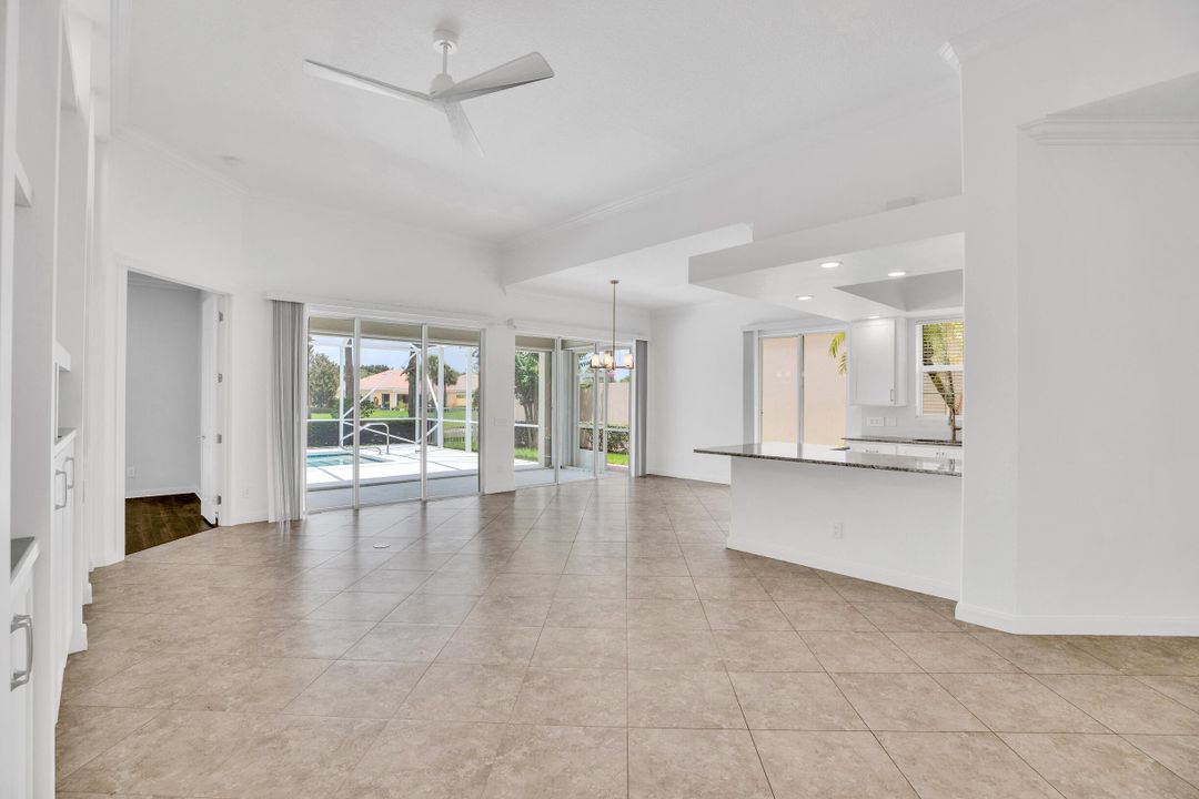 На продажу: $549,000 (3 спален, 2 ванн, 2018 Квадратных фут)