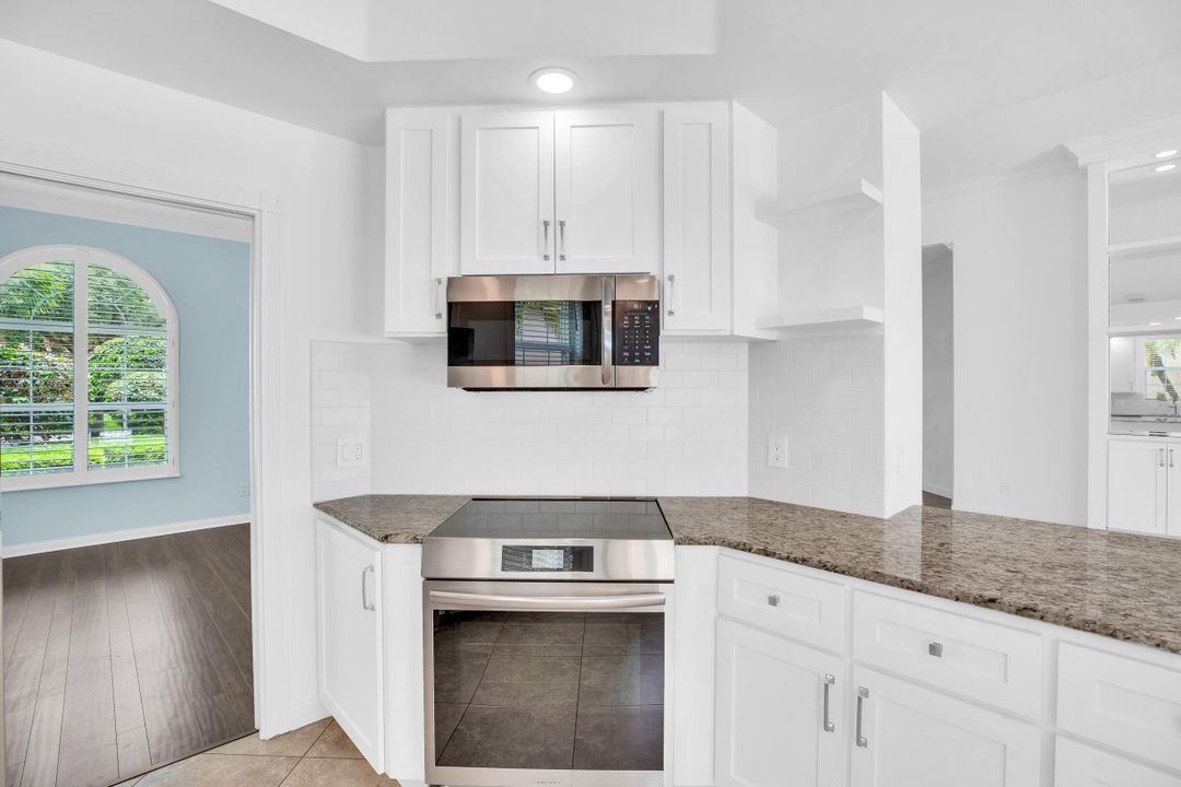 На продажу: $549,000 (3 спален, 2 ванн, 2018 Квадратных фут)