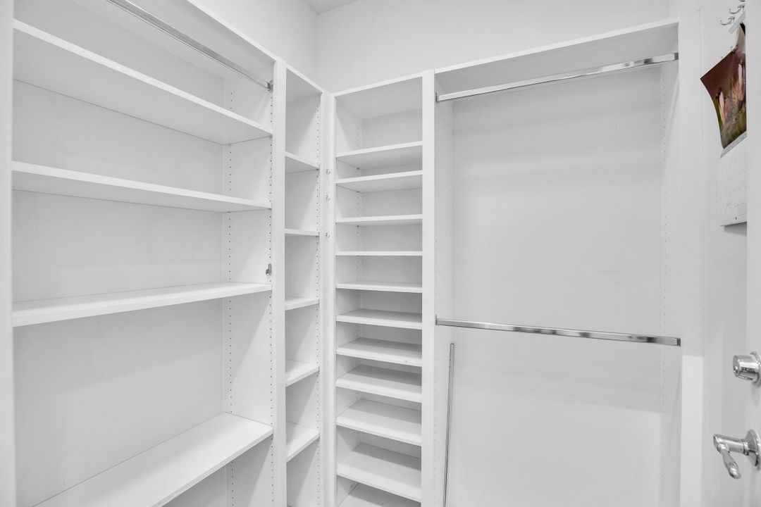 На продажу: $549,000 (3 спален, 2 ванн, 2018 Квадратных фут)