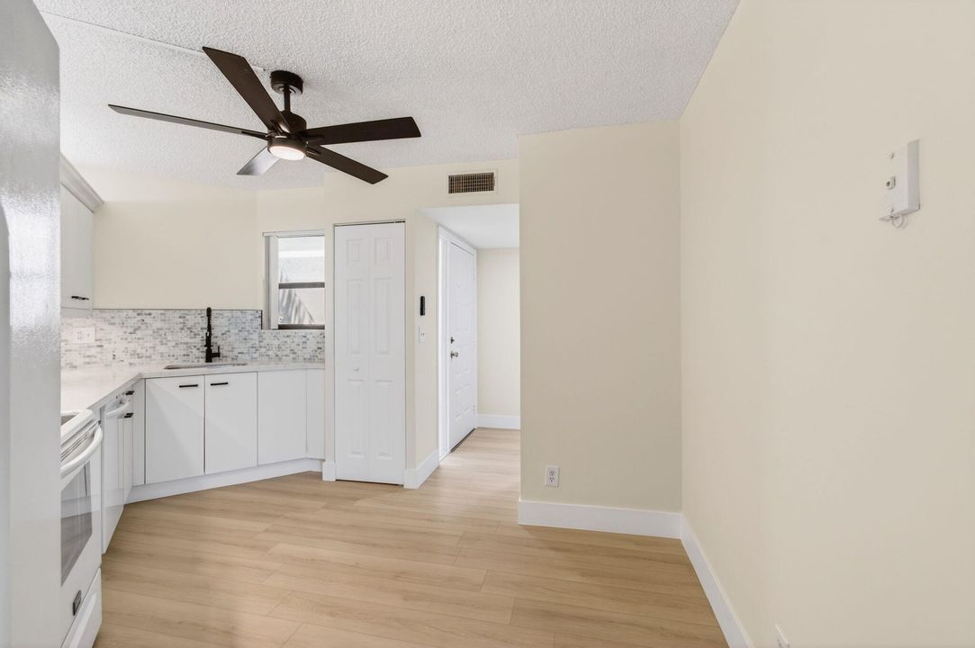 出租: $2,800 (2 贝兹, 2 浴室, 1254 平方英尺)