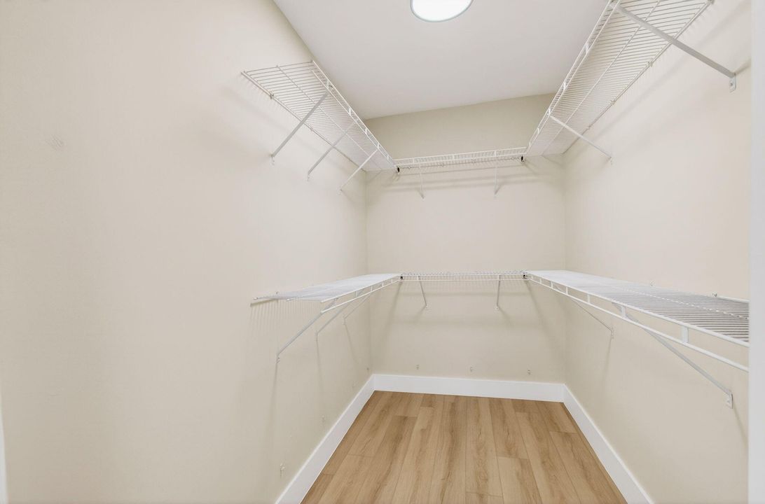 出租: $2,800 (2 贝兹, 2 浴室, 1254 平方英尺)