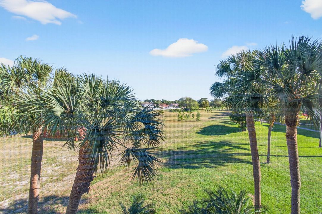 出租: $2,800 (2 贝兹, 2 浴室, 1254 平方英尺)