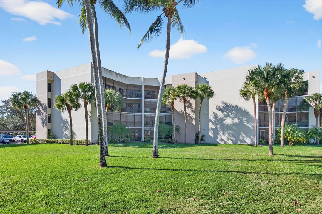 出租: $2,800 (2 贝兹, 2 浴室, 1254 平方英尺)