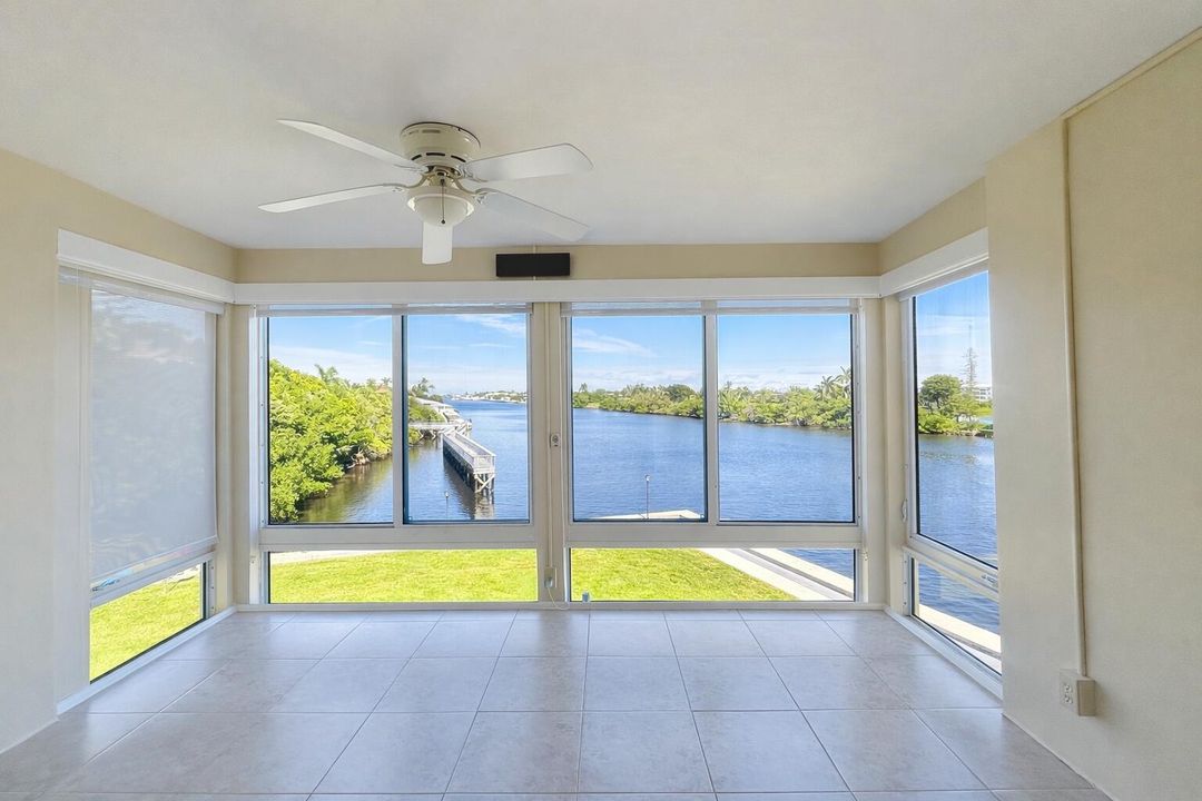 待售: $439,900 (2 贝兹, 2 浴室, 1200 平方英尺)