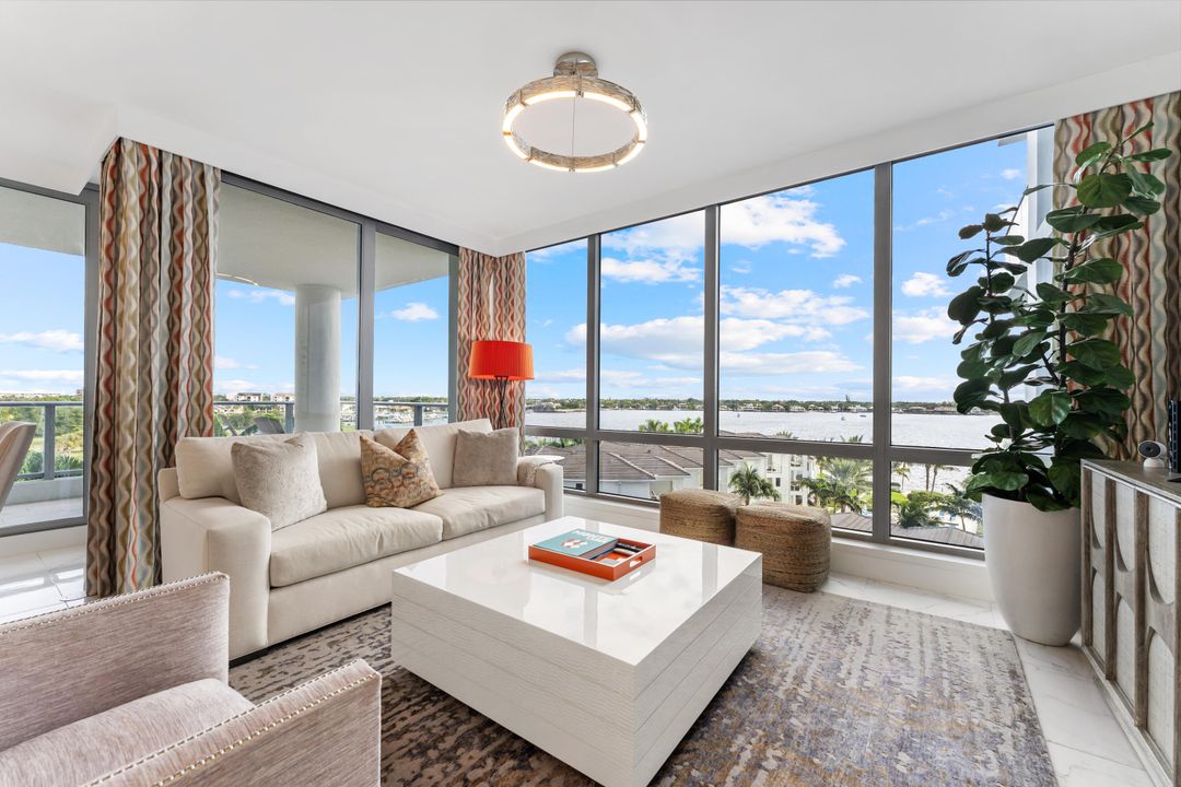 En Venta: $1,900,000 (2 camas, 2 baños, 1728 Pies cuadrados)