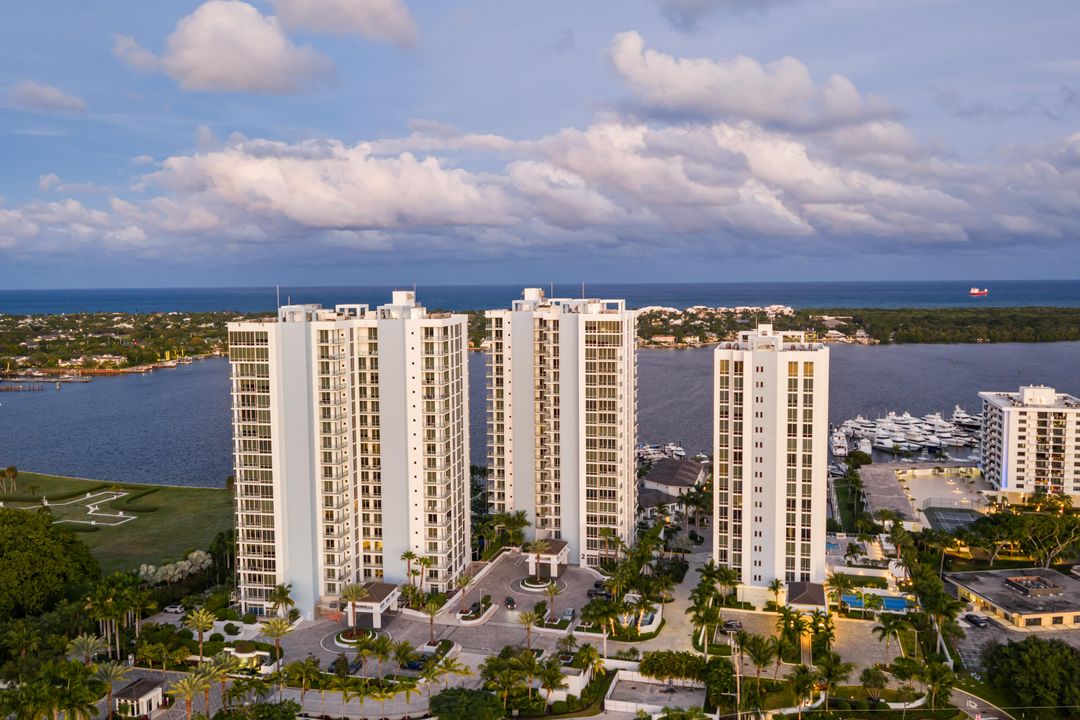 En Venta: $1,900,000 (2 camas, 2 baños, 1728 Pies cuadrados)