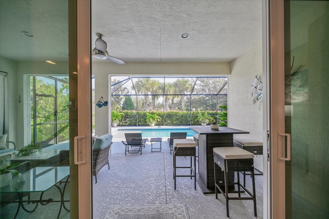 En Venta: $517,000 (2 camas, 2 baños, 1895 Pies cuadrados)