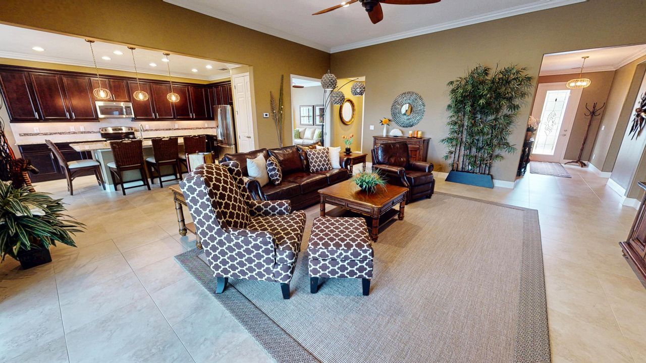 На продажу: $449,000 (2 спален, 2 ванн, 2198 Квадратных фут)