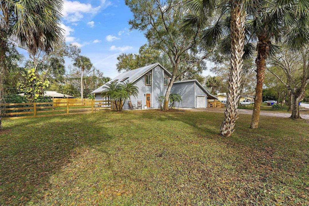 На продажу: $379,900 (3 спален, 2 ванн, 1442 Квадратных фут)